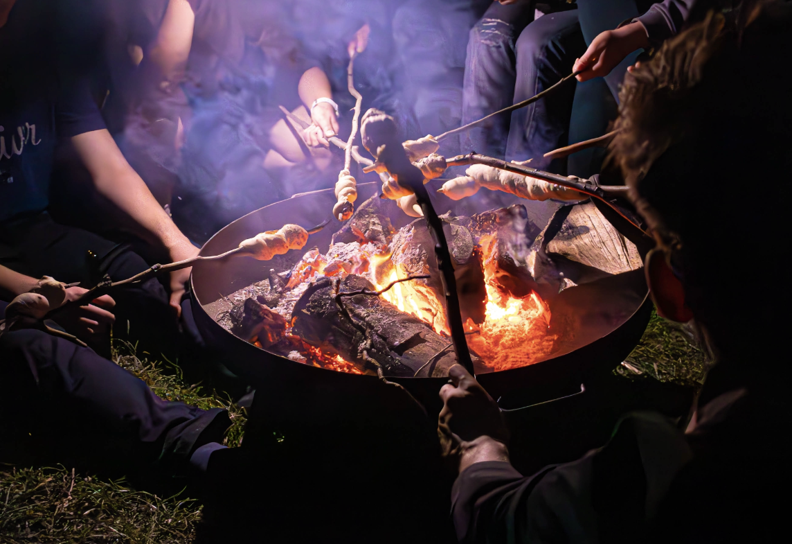 Stockbrot am Lagerfeuer